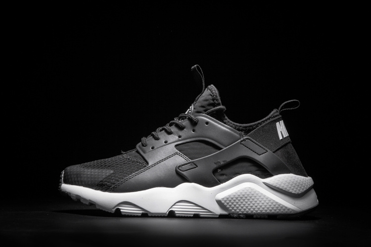 Nike Air Huarache Run Ultra Breathe [H. 2] - Cliquez sur l'image pour la fermer